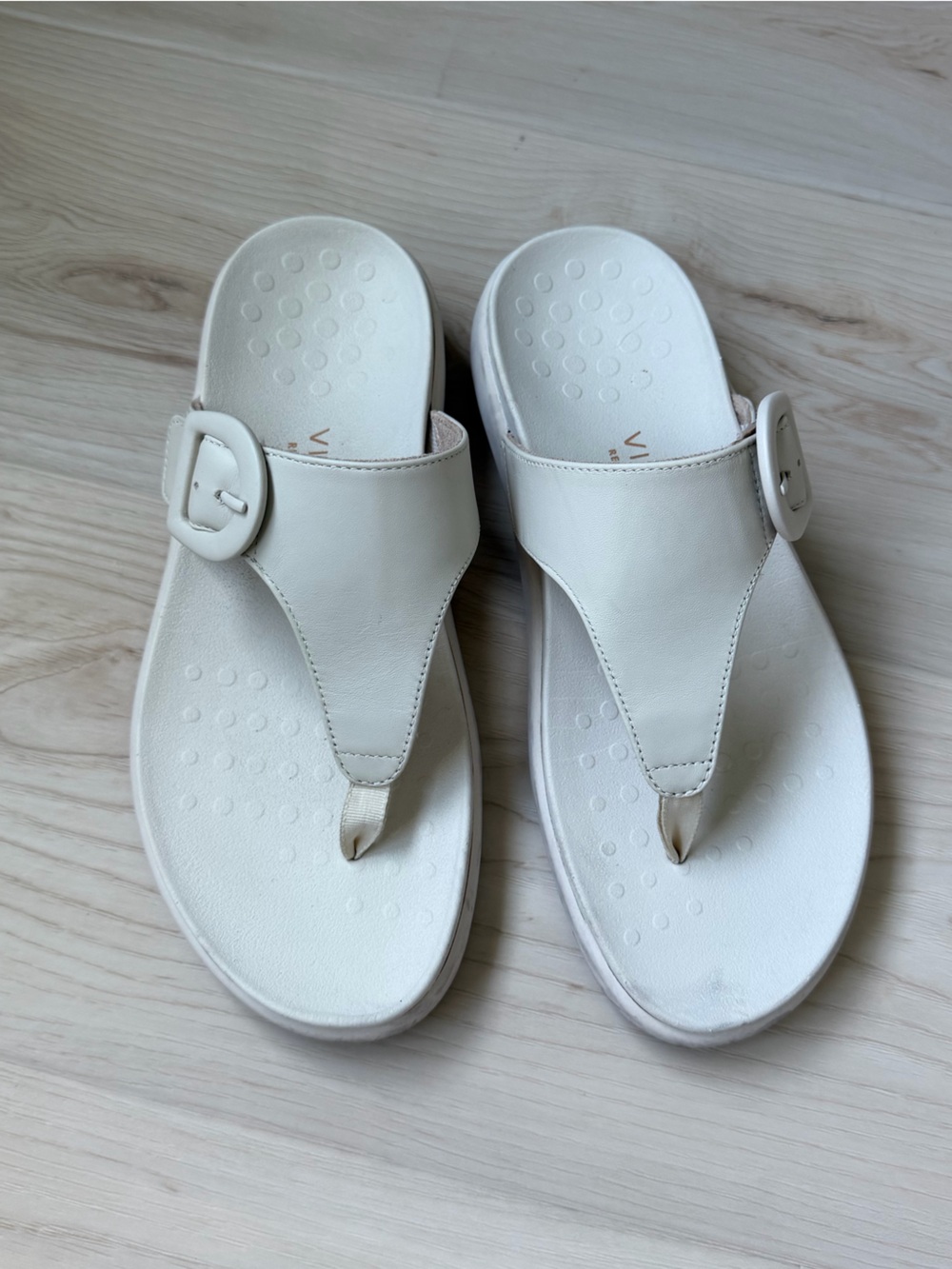 Vionic Activate Rx Platform sandal, size 7 - Picture 2 of 4